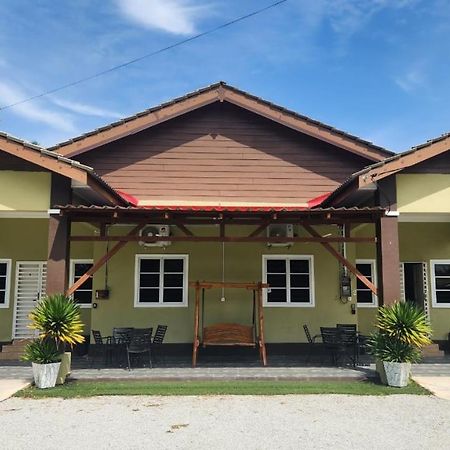 Nipah Homestay Kuala Besut 外观 照片