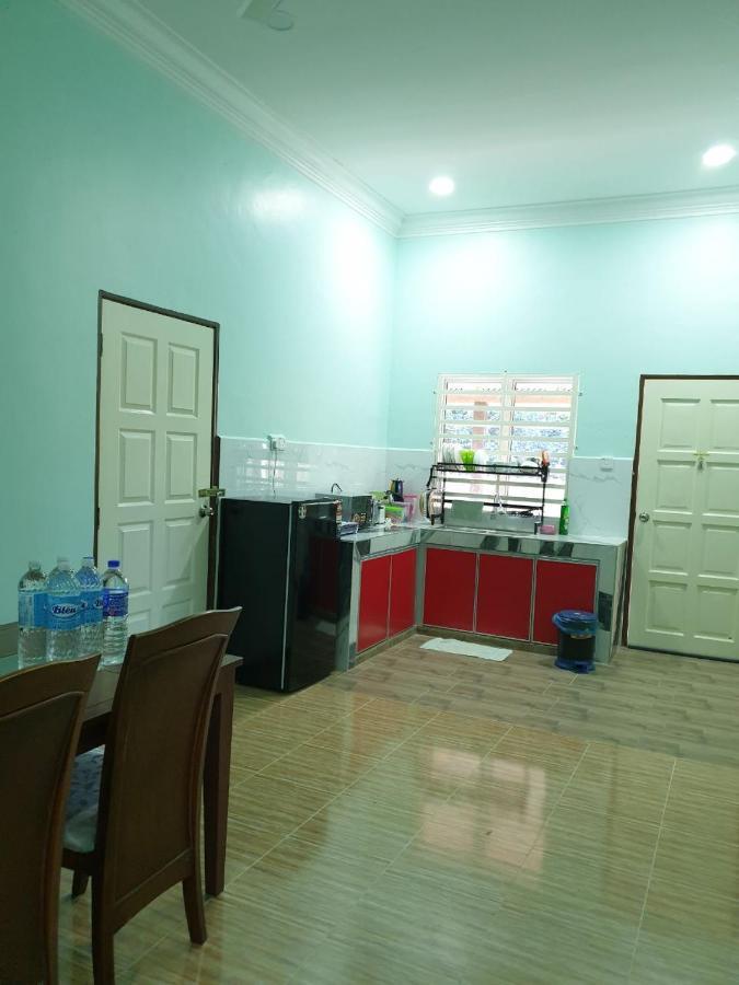 Nipah Homestay Kuala Besut 外观 照片